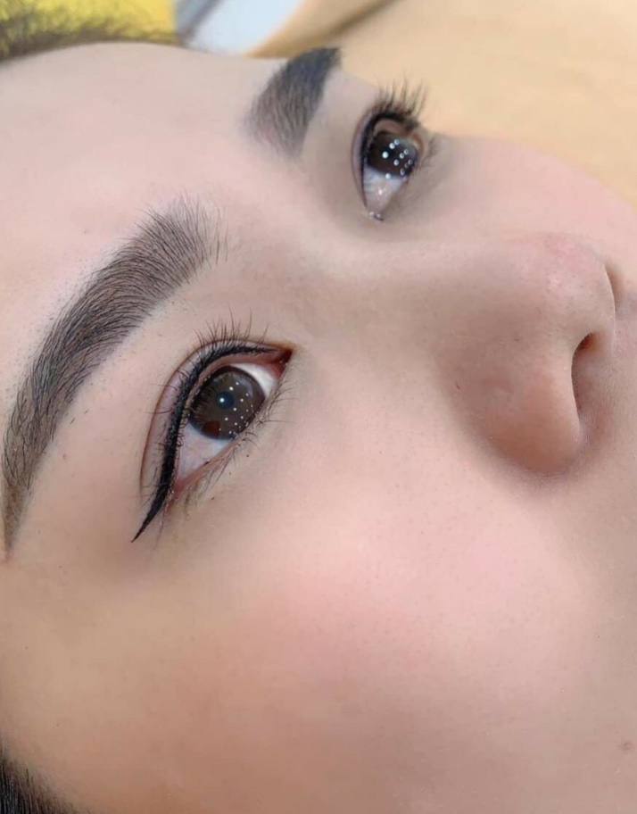 Phun mí eyeliner